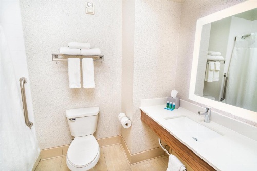 Holiday Inn Express & Suites Las Vegas I-215 S Beltway image 26